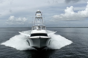 Viking 64 BIG BLUE - Running