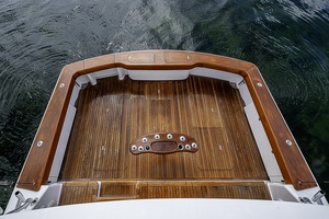 Viking 64 BIG BLUE - Cockpit