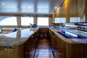 2007 Viking 64 Convertible thumbnail 16