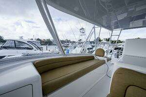2007 Viking 64 Convertible thumbnail 49