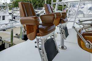 2007 Viking 64 Convertible thumbnail 46