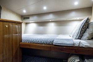 Viking 64 BIG BLUE - Guest Bunk Cabin