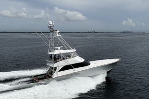 Viking 64 BIG BLUE - Running