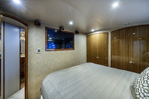 Viking 64 BIG BLUE - Master Stateroom