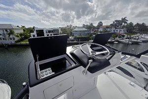 Viking 64 BIG BLUE - Tower Helm