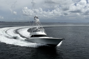Viking 64 BIG BLUE - Running