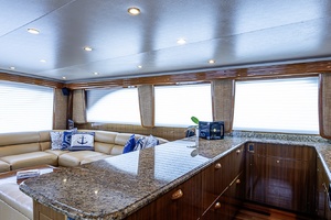 Viking 64 BIG BLUE - Galley