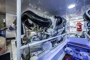 Viking 64 BIG BLUE - Engine Room