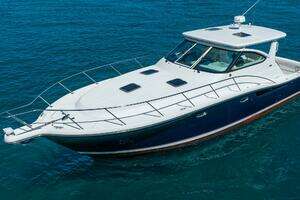 2004 Tiara Yachts 4200 Open thumbnail 30