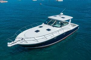Blue Pearl 42ft Tiara Yachts Yacht For Sale