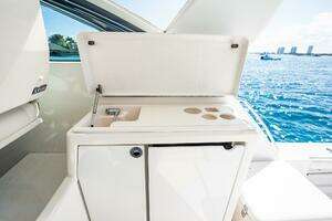 2004 Tiara Yachts 4200 Open thumbnail 51