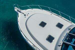 2004 Tiara Yachts 4200 Open thumbnail 29