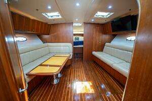 2004 Tiara Yachts 4200 Open thumbnail 7