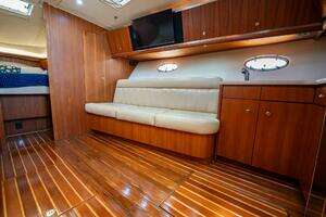 2004 Tiara Yachts 4200 Open thumbnail 19