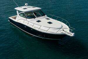 2004 Tiara Yachts 4200 Open thumbnail 28
