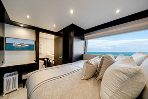 120FT (36.58M) OCEAN ALEXANDER