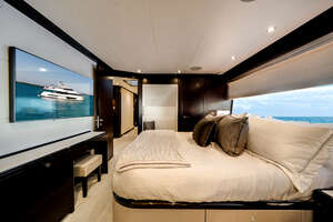 2022 Ocean Alexander 37 L thumbnail 57