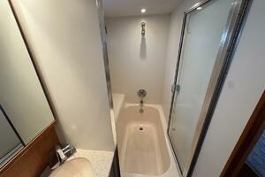 LOLA S ARK III 45ft Silverton Yacht For Sale