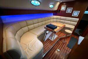 2002 Tiara Yachts 4000 Express thumbnail 11
