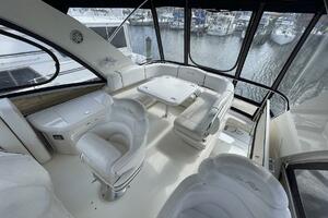 2007 Sea Ray 44 Sedan Bridge thumbnail 34