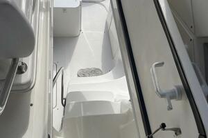 2007 Sea Ray 44 Sedan Bridge thumbnail 38