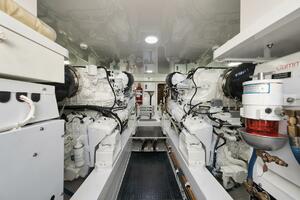 Viking 68 JO-LI - Engine Room