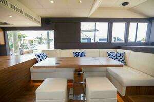 2019 Sundeck Yachts 580 Sport thumbnail 8