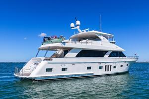 2010 83 Ocean Alexander Motor Yacht 'Relentless'