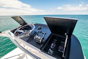 2023 Viking 64 Convertible