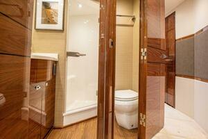 2023 Viking 64 Convertible