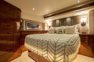 2023 Viking 64 Convertible Master Stateroom