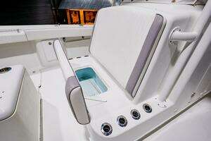 2012 Yellowfin 39 Offshore thumbnail 19