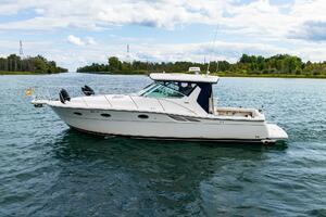 2002 Tiara Yachts 35 Open thumbnail 1