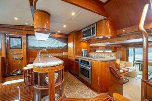 2008 Hampton 630 Pilothouse thumbnail 36