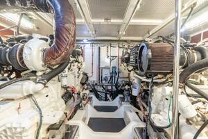 WHILE AWAY III 63ft Hampton Yacht For Sale