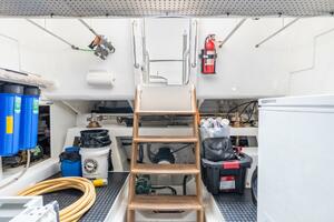 WHILE AWAY III 63ft Hampton Yacht For Sale