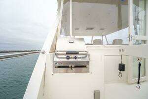 2008 Hampton 630 Pilothouse thumbnail 24
