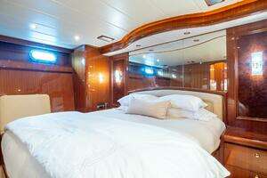 2008 Hampton 630 Pilothouse thumbnail 55