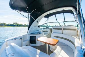 2007 Sea Ray 320 Sundancer thumbnail 17