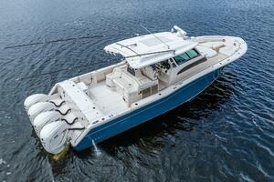 Grady White 45 Pura Vida - Exterior Profile