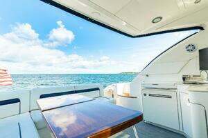 2009 Sea Ray 47 Sundancer thumbnail 7