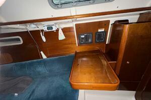 1998 Beneteau 281 thumbnail 15
