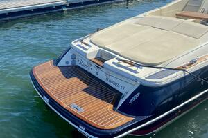 2016 Chris-Craft Corsair 32 thumbnail 3