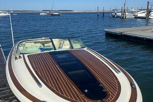2016 Chris-Craft Corsair 32 thumbnail 4