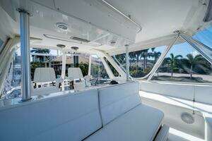 1999 Ocean Yachts 60 Convertible thumbnail 24