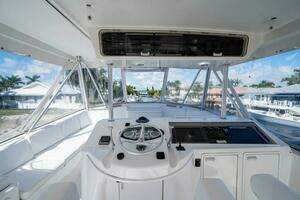 1999 Ocean Yachts 60 Convertible thumbnail 19