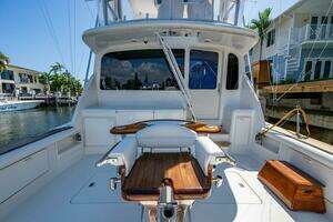 1999 Ocean Yachts 60 Convertible thumbnail 6