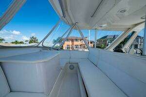 1999 Ocean Yachts 60 Convertible thumbnail 26