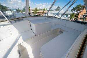 1999 Ocean Yachts 60 Convertible thumbnail 21