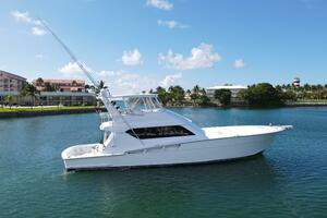 GLOMAR I Worth Avenue Yachts